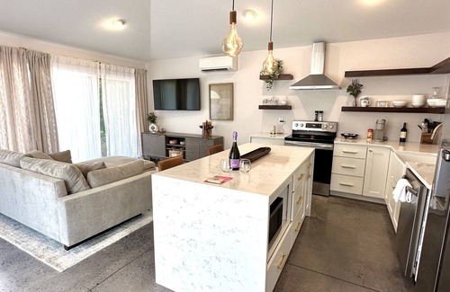 Forest City House | Cozy Carriage House in Downtown Forest City!