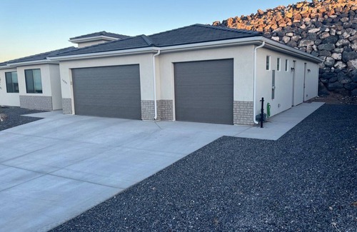 Hurricane Apartment | Cozy Casita by Sand Hollow and Zion
