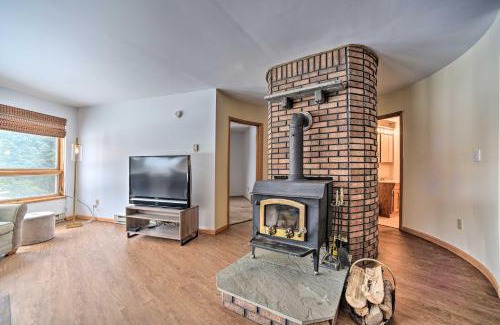 Windham House | Cozy Catskills Getaway with Yard and Mtn Views!