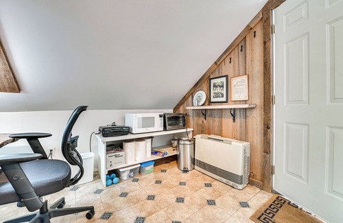 Fleischmanns Apartment | Cozy Catskills Vacation Rental with Deck!