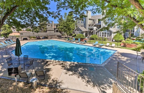 Englewood Apartment | Cozy Centennial Condo about 15 Mi to Downtown Denver!