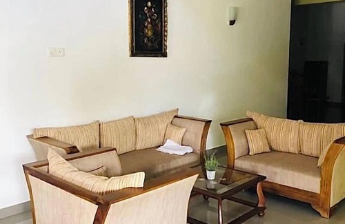 Negombo House | Cozy central villa within walking distance of major attractions