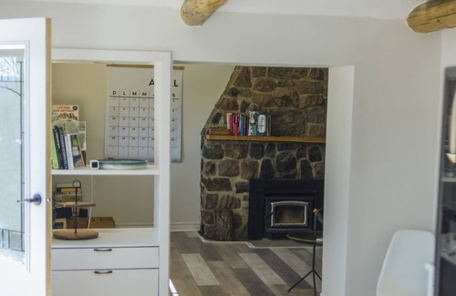 Arundel Ski Chalet | Cozy chalet on the hill in cross-country skiing paradise