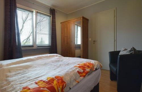 Bernister Ski Chalet | Cozy Chalet with Pond, Malmedy