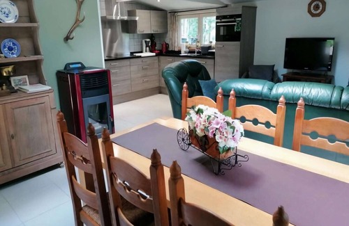 Wibrin Ski Chalet | Cozy Chalet with Sauna, Wibrin
