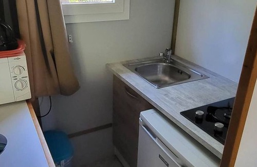 Salles Ski Chalet | Cozy chalet with terrace in nature