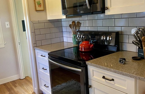 Rose Park House | Cozy, charming 3BR, 2B home blks from downtown Missoula, U of M, lots of shops