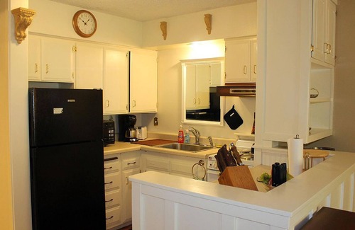 Happy Valley Apartment | Cozy, charming retreat close to WWU and Fairhaven