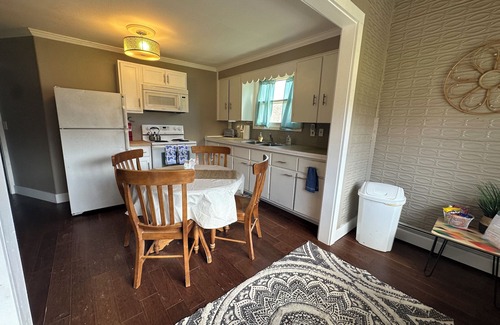 Rockwood Condo | Cozy, Charming Riverfront Retreat #1