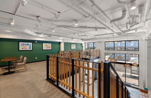 Downtown Minneapolis Apartment | Cozy & Chic 1Bd In Downtown Minneapolis, Minutes From Minneapolis Convention Center & US Bank Arena