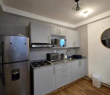 Escandon Apartment | Cozy & Chich with Patio next to Condesa