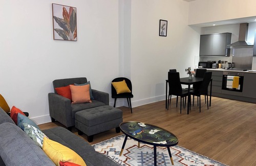 Leicester City Centre Apartment | Cozy City Centre Flat In Leicester! Close to all major attractions