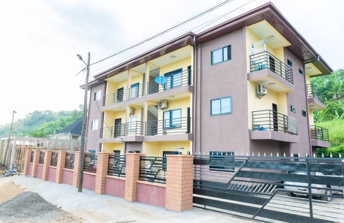 Limbe Apartment | Cozy, Clean and Accessible 2 Bedroom Apartments.