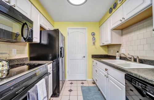 Twin Falls Condo | Cozy ~ Clean ~ Condo near CSI in Twin Falls Idaho