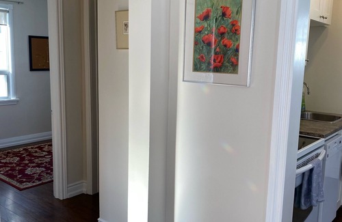 Burlington House | Cozy, Clean Downtown Burlington Stunner!