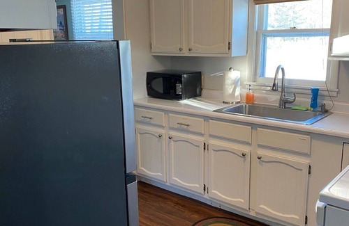 Harbor Springs House | Cozy, Clean, In-Town, Cottage - Walk to town. Dogs Welcome!