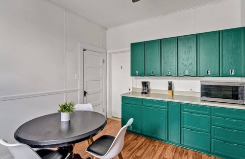 Evansville House | Cozy Co Living Room A