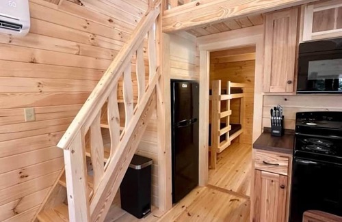 Steuben Cabin | Cozy Coastal Cabin #1