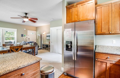 Rockaway Beach House | Cozy coastal retreat with deck, grill, firepit, and WiFi - walk to beach