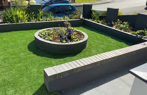 Llanddulas House | Cozy Coastal Retreat in Colwyn bay sleeps 8