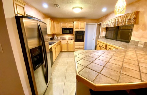 South Patrick Shores House | COZY COASTAL SATELLIE BEACH HOUSE WITH POOL, PING PONG, BIKES, PADDLEBOARD