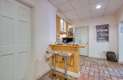 Long Green Apartment | Cozy Cockeysville Retreat w/Furnished Deck!