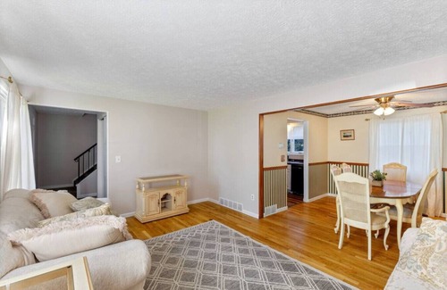 Chili Center House | Cozy Colonial in Chili- 3 BDRM!