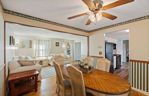 Chili Center House | Cozy Colonial in Chili- 3 BDRM!
