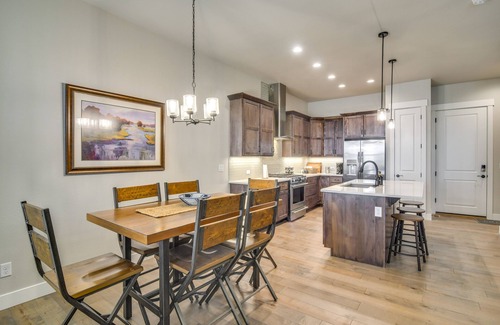 Loveland House | Cozy Colorado Home w/Putting Green Near Loveland!