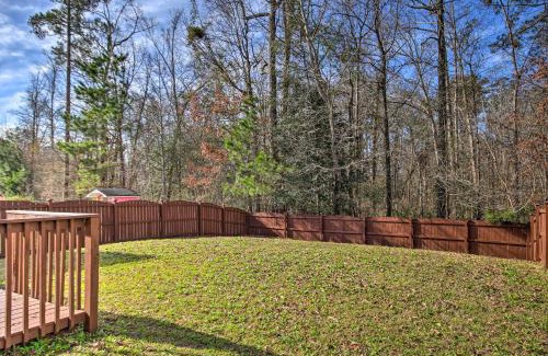State Park House | Cozy Columbia Home with Community Pool Access!
