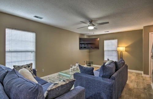 State Park House | Cozy Columbia Home with Community Pool Access!