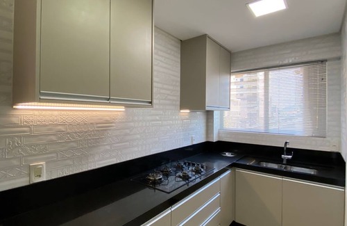 Castelo Branco Apartment | Cozy comfort, just two blocks from the beach, next to supermarket/restaurants.