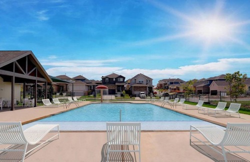 Converse House | Cozy Comfort Home near Randolph AFB, Fort Sam& I10
