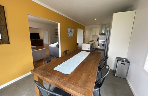 Mount Eccles House | Cozy comfort, spectacular view, central South Gippsland location! Sleeps 12!n