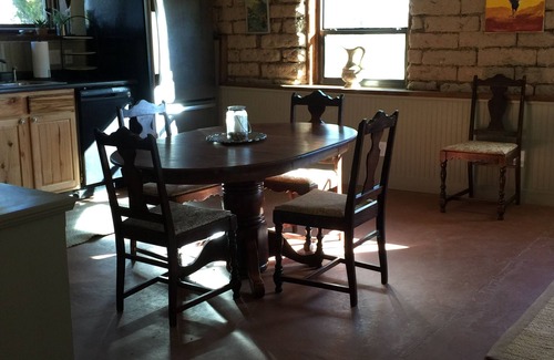 Marathon House | Cozy, Comfortable authentic adobe house with Mountain Views in Big Bend Country!