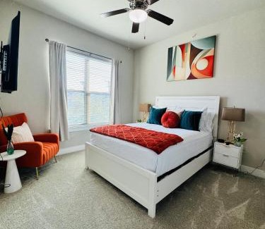 Dallas Apartment | Cozy & Comfortable ! In The Heart Of Dallas