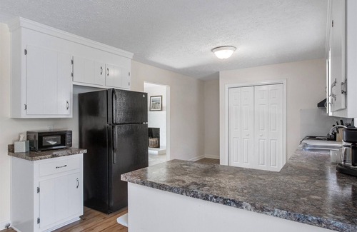 Goochland House | Cozy, Comfy, Convenient, Dog Friendly