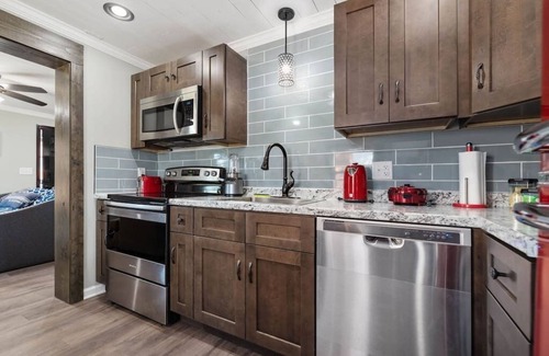 Statesville House | Cozy & Comfy Remodeled Home