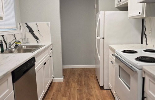Clodine Condo | Cozy Condo 1-bedroom Houston, close to Chinatown, shoppings, freeway