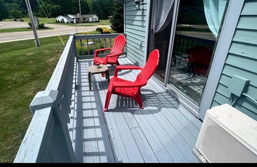 Ellicottville Condo | Cozy Condo in Ellicottville
