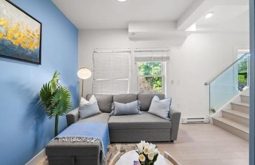 West End Apartment | Cozy Condo in Trendy West End DT with Free Parking
