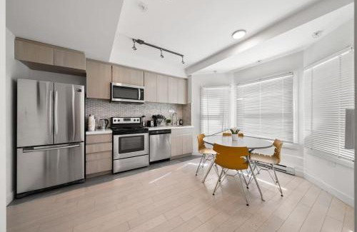West End Apartment | Cozy Condo in Trendy West End DT with Free Parking