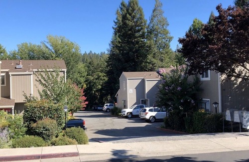 Grass Valley Condo | COZY condo located on Mill St. in downtown historic Grass Valley.