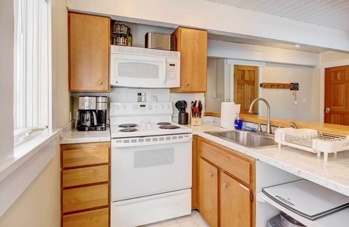 Big Sky Meadow Village Condo | Cozy Condo Near Golf, 7 Mi to Big Sky Resort!
