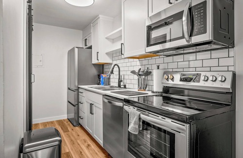Wyandotte Condo | Cozy Condo Near Downtown!