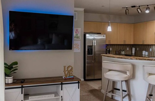 Port Tampa City Condo | Cozy Condo near Tampa International Airport (TPA)