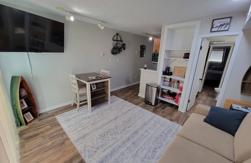 North Shore Condo | Cozy condo on Smith Mountain Lake