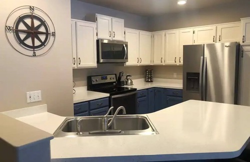 McCall Condo | Cozy Condo w/pool & gym in prime McCall location