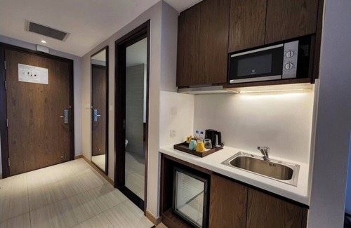 Tran Phu Beach Condo | Cozy condo with fitness room, WiFi in lovely Nha Trang