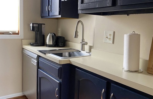 Corn Hill Condo | Cozy Condo with garage, laundryClose proximity to UR, RIT and Strong